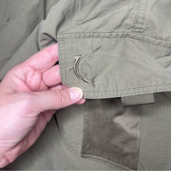 Lot of 2 Reel Legends Green Fishing Cargo Shorts - Picture 4 of 11